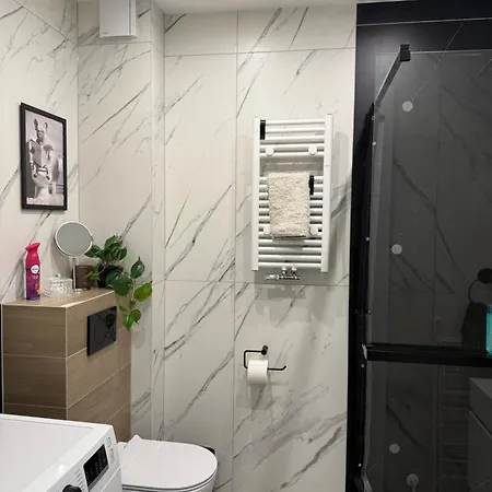 Klifowa Premium Lägenhet